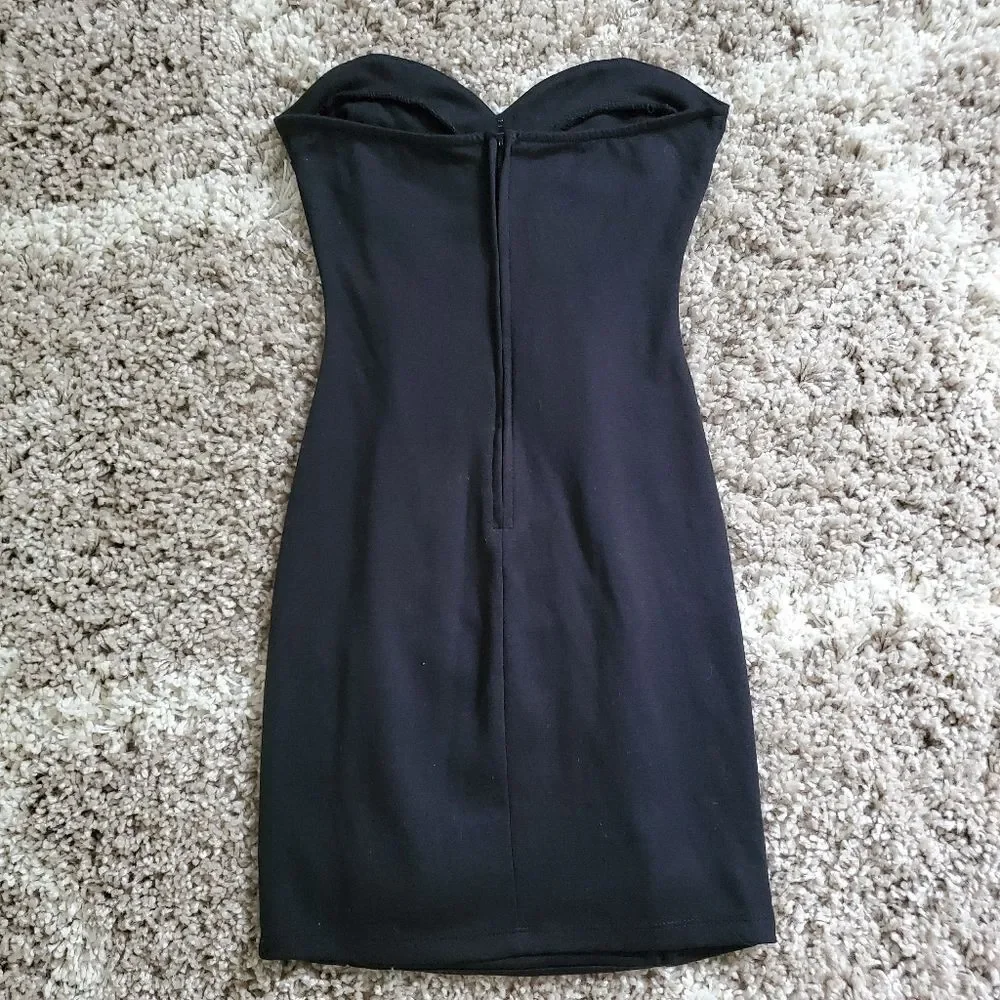Strapless Cinched Bodycon Black Mini Dress